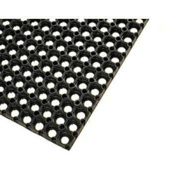 Wycieraczka gumowa DOMINO (wym. 100/150x22)